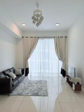 Cozy Downtown 2BR at M Suites, Embassy Row